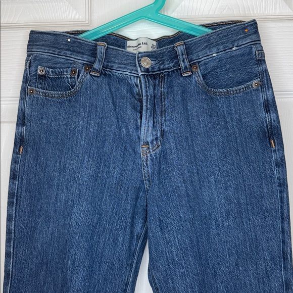 Abercrombie Kids Lightweight Loose Jeans. Dark wash color Sz 11/12 Regular - Picture 5 of 5